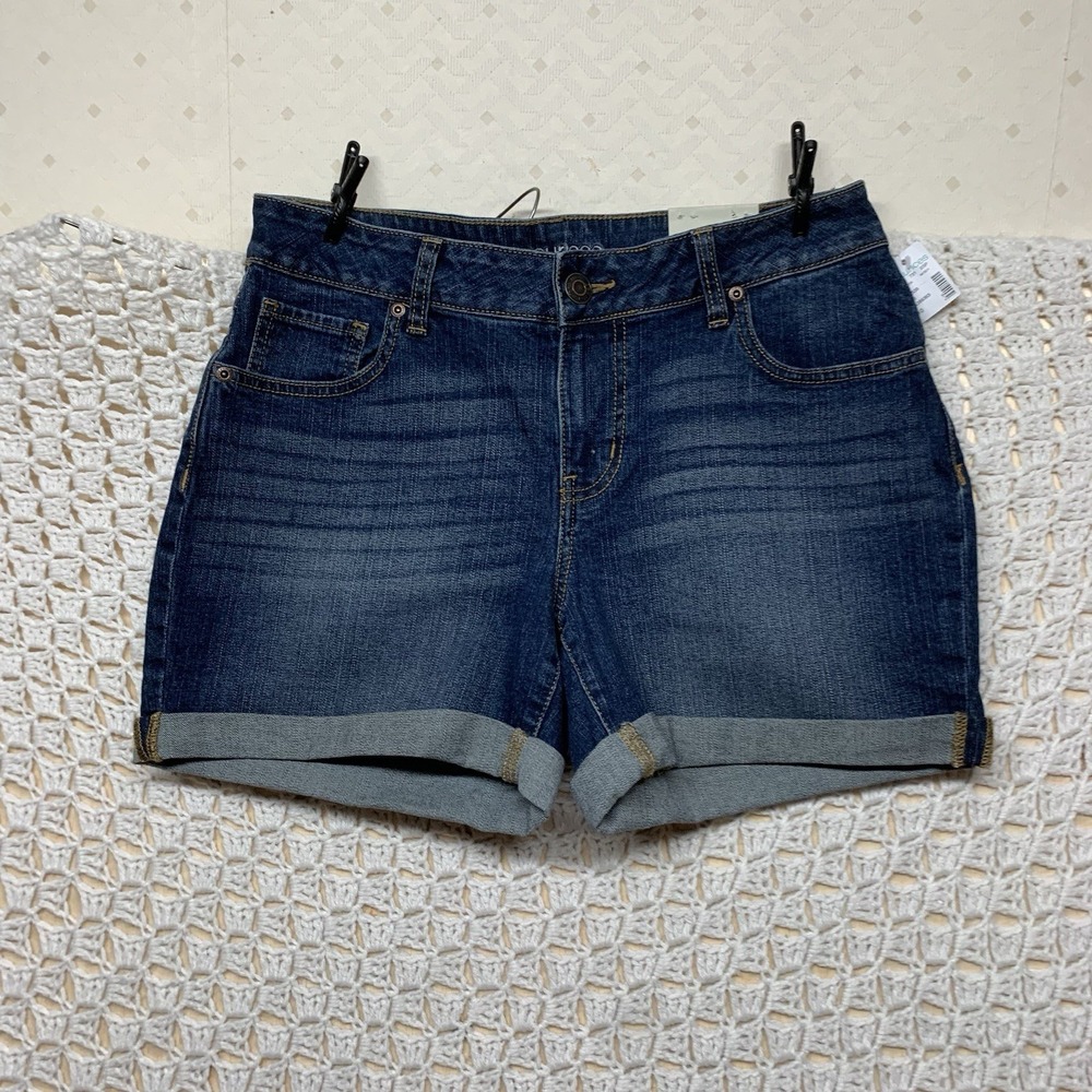 Maurices Jean Short Women's Sz 10 Bermuda Blue Denim Mid Rise‎ Rolled Cuff
